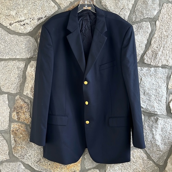 Brooks Brothers “346” Three Button Navy Blazer